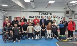 Türkiye Halter Federasyonu’ndan Milli Sporculara Moral Ziyareti