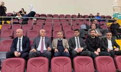 Sincan Kaymakamı Kılıç Badminton Ödül Törenine Katıldı