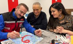 Yozgat’ta Ebru Kursları Devam Ediyor