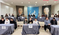 Sorgun’da 2. Fırat Yılmaz Çakıroğlu Liseler Arası Bilgi Yarışması yoğun katılımla gerçekleşti