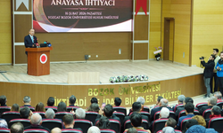 Bekir Bozdağ Yozgat’ta Yeni Anayasa Mesajı Verdi: “Türkiye Darbe Anayasasıyla Yoluna Devam Edemez”