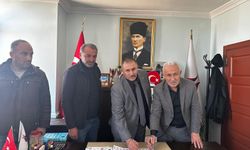 Yenifakılı Belediyesi’nde Emekçilerin Yüzü Güldü! Toplu İş Sözleşmesi İmzalandı