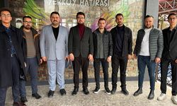 AK Parti Yerköy Gençlik Kolları’nda Görev Değişimi: Ömer Özgür Öndeş Başkanlığa Atandı