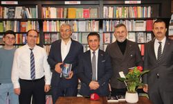 Ankara’da Edebiyat Rüzgarı: Şerafettin Yıldız Okurlarıyla Buluştu