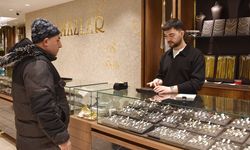 Yozgat’ta Altın Mesaisi: Fiyat Dalgalanması Talebi Patlattı, Piyasa Arz Sıkıntısı Yaşıyor