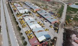 Yerköy’de Biçerdöver Mesaisi: Bozkırın Sarı Devleri Hasat Sezonuna Hazırlanıyor