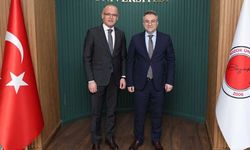 Çekerek Belediye Başkanı Üzeyir İnce’den Bozok Üniversitesi Rektörü Evren Yaşar’a Ziyaret