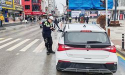 Sorgun’da Trafik Denetimi: 105 Araç Kontrol Edildi, Kuralları İhlal Edenlere Ceza Yağdı!