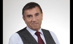 Psikolog, yazar ve eğitimci Üstün Dökmen: Babasının Cenazesinde Kavga Eden Kardeşlere Psikolog Tavsiyesi