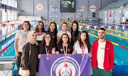 Yozgatlı Yıldızlar Trabzon Yolunda: Yüzmede Türkiye Finali Heyecanı!