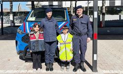 Yozgat İl Jandarma Komutanlığı’ndan Çocuklara Bilgilendirme Faaliyeti