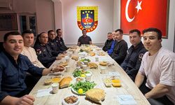 Şefaatli Kaymakamı Mehmet Burak Eski Jandarma Personeliyle iftar yaptı