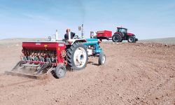 Yozgat’ta Tarım Sezonu Başladı: Çiftçiler Ekinleri Toprağa Ekiyor