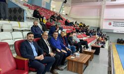 Yozgat’ta Okul Sporları Basketbol Yıldızlar Yarı Final Heyecanı Başladı