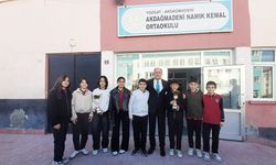 Akdağmadeni’nde Namık Kemal Ortaokulu’ndan basketbol gururu
