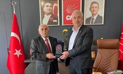 Yozgat’ta CHP İl Başkanlığı’na Hayırlı Olsun Ziyareti: Esnaf Temsilcisi Fazlı Hansu’dan Destek