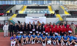 Yozgat’ta Futbol Heyecanı Tamamlandı: Gençler Grup Müsabakalarında Yarı Finalistler Belli Oldu