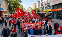 1 Mayıs Resmi Tatil mi? Özel Sektörde Çalışanlar İçin Kritik Uyarı: Çift Yevmiye Detayı Netleşti!