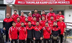 Grekoromen Güreş A Milli Takımının Avrupa Şampiyonası yolculuğunda iki Yozgatlı!