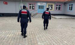 Yozgat’ta Öğrenci Güvenliği İçin Jandarmadan Okul Servisi ve Çevre Denetimi