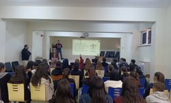 Yozgat’ta Jandarmadan Siber Güvenlik Seferberliği: Öğrencilere ve Öğretmenlere Kritik Eğitim