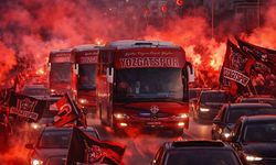 Yozgat’ta Play-Off Öncesi Büyük Destek: Bozokspor İçin Şehirde Konvoy Seferberliği