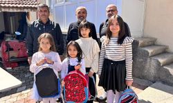 Köy Köy Gezen Kuaförden Anlamlı Proje: Kız Çocuklarına Ücretsiz Saç Kesimiyle Özgüven Desteği