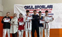 Sorgunlu Öğrenciler Giresun’da Madalyaları Topladı: 2 Şampiyon Türkiye Finallerine Yükseldi