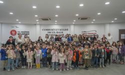 Ankara'da minikler kütüphane atmosferini yaşadı