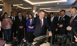 TBMM Dışişleri Komisyonu Başkanı Fuat Oktay Nevruz Coşkusuna ortak oldu