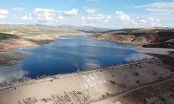 Uzunlu Barajı’nda Su Seviyesi Yükseldi: Dron Görüntüleri Kuraklıktan Yağışa Değişimi Ortaya Koydu