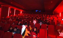 Yozgat Veteriner Hekimleri Odası’ndan 23 Nisan Sinema Şöleni: Çocuklar ve Aileler Bayramı Coşkuyla Kutladı