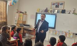 YOBÜ’lü Profesör Çocukları Bilimle Buluşturdu