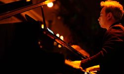 Aksaray’da Mum Işığında Sanat Şöleni: Candela Concert Müzikseverlerle Buluşuyor