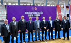 Yozgat’ta Amatör Spor Kulüplerine 10 Milyon TL’lik Spor Malzemesi Desteği
