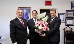 Gazi Üniversitesi Hastanesi’nde Yeni Dönem: Başhekimlik Görevine Prof. Dr. Gökhan Tuna Öztürk Atandı