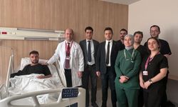 Motosiklet Kazasında Kopan Sinirler Bacağından Alınan Nakille Onarıldı