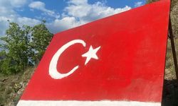 Yozgat Genç Kazankayalılar Derneği’nden Anlamlı Bayrak Yenileme Çalışması