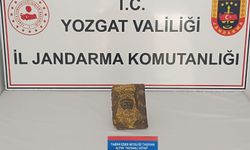 Yozgat’ta Tarihi Eser Operasyonu: Altın Yazmalı Antik Kitap Ele Geçirildi