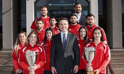 Yozgat’ın gururu Rıza Bakan Alparslan Bayraktar bir araya geldi!