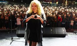 Yozgat Bozok Üniversitesi’nde Mezuniyet Coşkusu: Pınar Süer’den Unutulmaz Konser