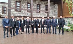 AK Parti Bursa Milletvekili Mustafa Varank: Şeffaflık ve Siyasi Etik Esastır
