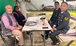 Şehit Emanetleri Bayramda Unutulmadı: Jandarmadan Anlamlı Ziyaret