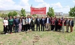 Yerköy’de Engelliler Haftası'nda Özel Öğrencilerle Fidan Diktiler