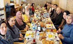 Yozgat Gimat Marketlerinde motivasyon buluşması: kahvaltıda bir araya geldiler