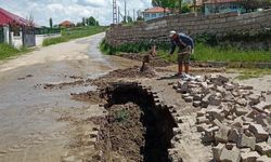 Konuklar Belediyesi’nden Altyapı Atağı: Su Arızaları ve Kanalizasyon Hattında Bakım Çalışmaları Sürüyor
