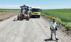 Yerköy Sarıyaprak Köyü’nde Sıcak Asfalt Mesaisi