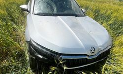 Yozgat’ta kazaların ardı arkası kesilmiyor: Araç tarlaya savruldu!