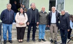 Aydıncık’ta Bayram Şenliği Coşkusu: Kadın Muhtarın Organizasyonu Yoğun İlgi Gördü