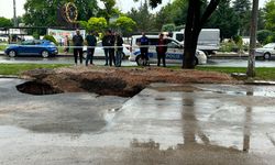 Ankara’da Sağanak Sonrası Yol Çöktü: Demetevler’de Güvenlik Önlemleri Artırıldı